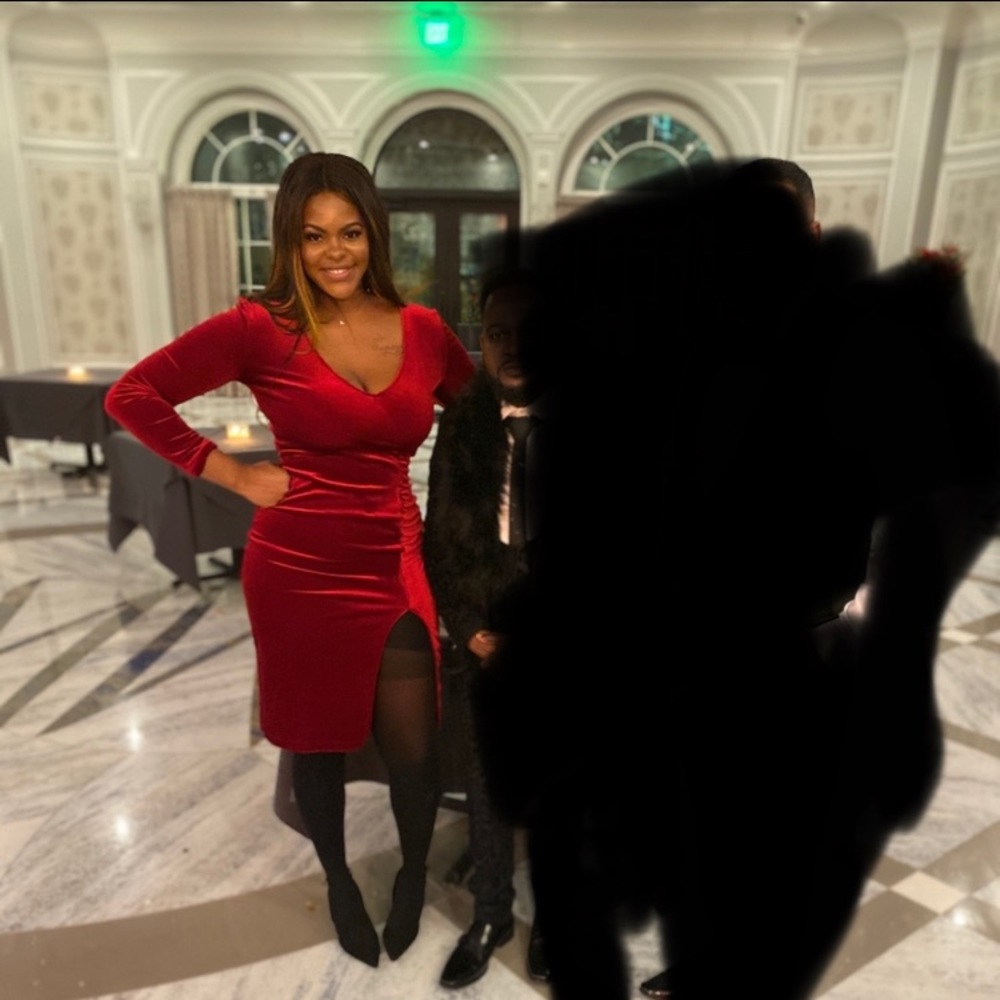 Fashionnova thigh split red velvet dress!